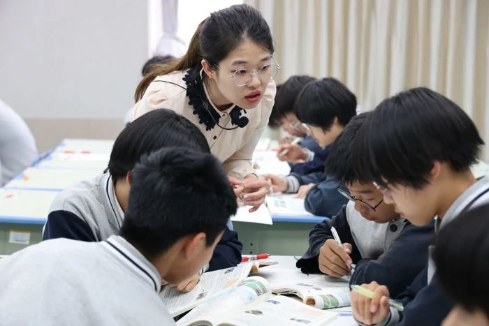 百花争“研”，高新区科航路学校这样遇见更好的学科组