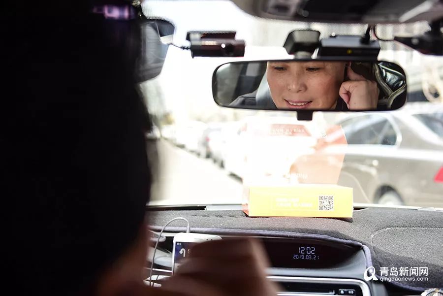 从开小公共到跑网约车，3年接两万多单！这个女司机不简单