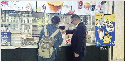 有门店一天卖不了十杯 酱香拿铁不香了？