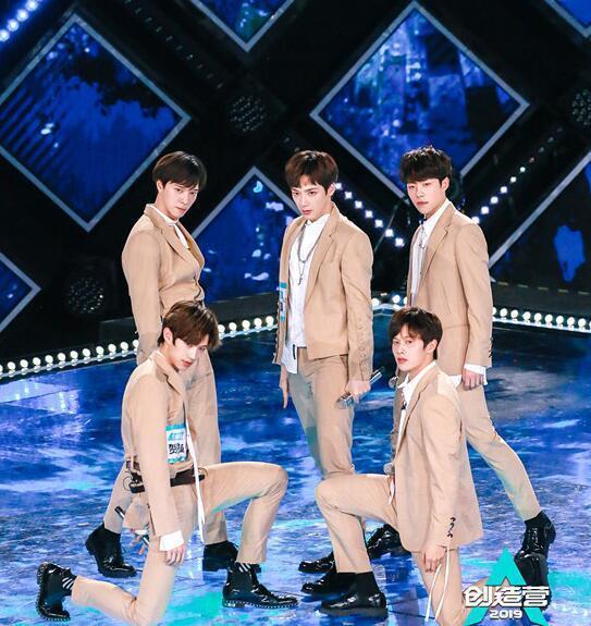 火核五娃亮相《创造营2019》 贺俊雄赵磊神仙Battle