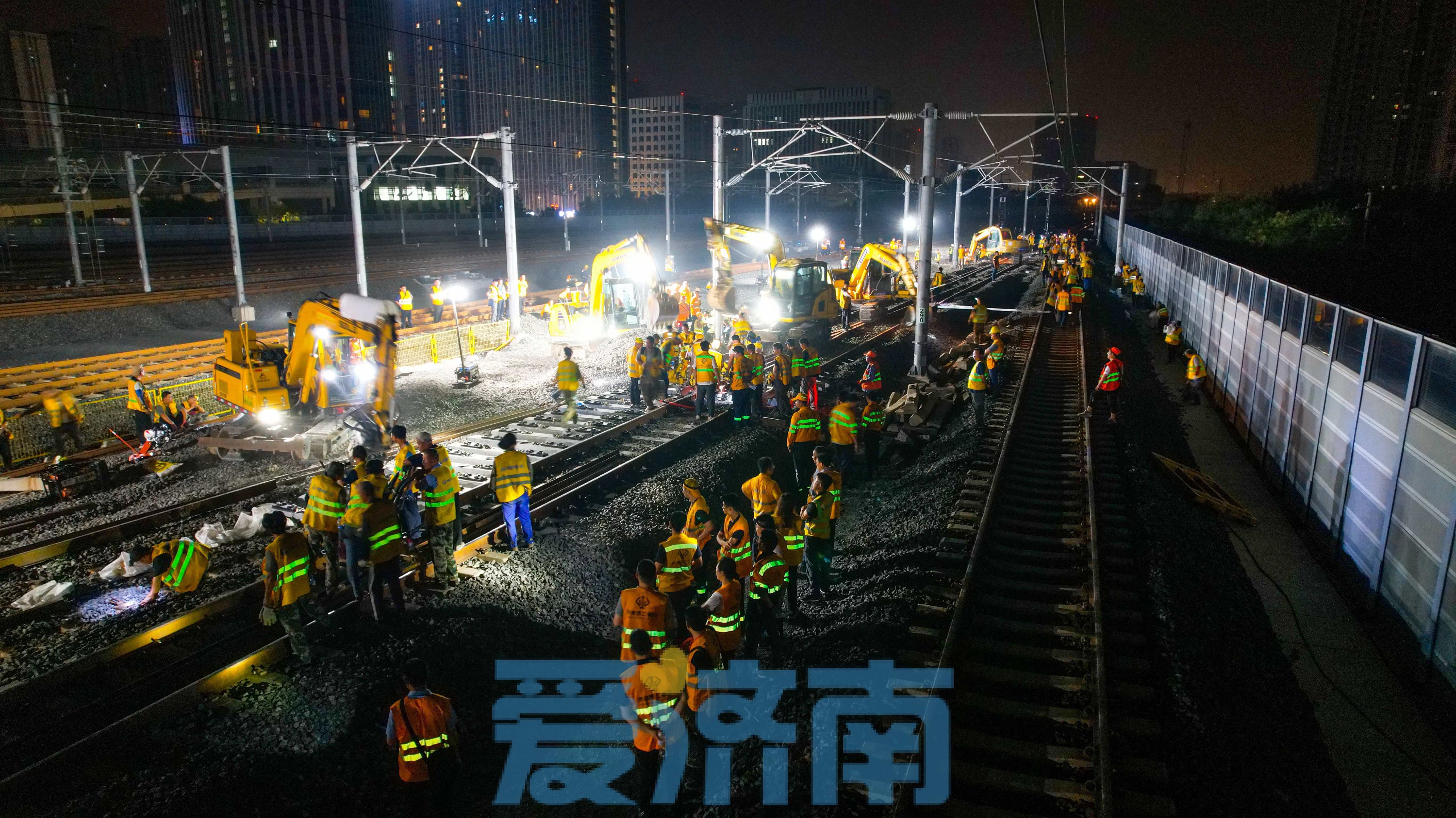 济郑高铁与京沪高铁实现“牵手”！济南西站南咽喉改造施工顺利完成