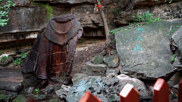 游泰山不至灵岩不成游也！是时候和古刹来一次美丽的邂逅