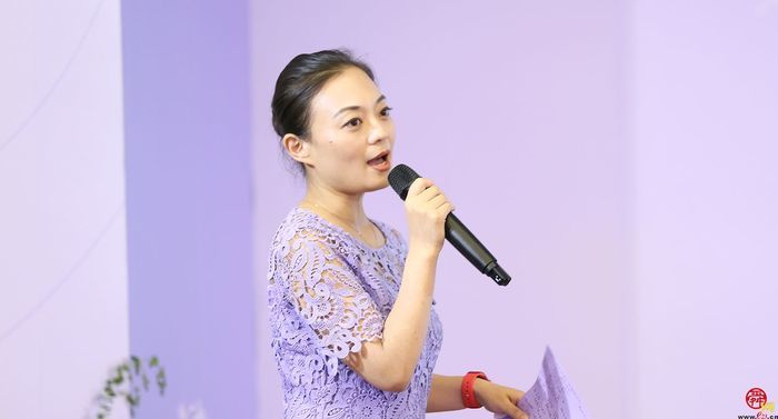 爆款中国：伊帕尔汗新品发布会 天猫薰衣草的溯源史