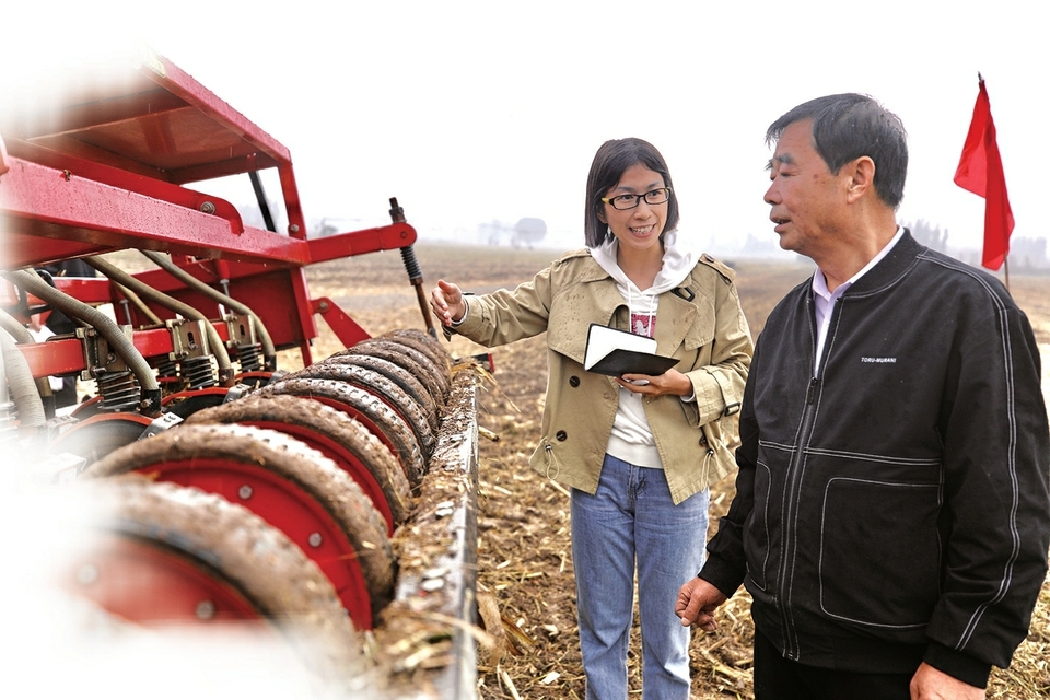 融媒·先锋|玉米小麦轮作关键期，全市党员农技指导员与天“抢时间”——汛期里的秋种
