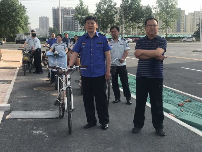 创卫在行动：长清城管让山水魅力新城更靓 生活更美