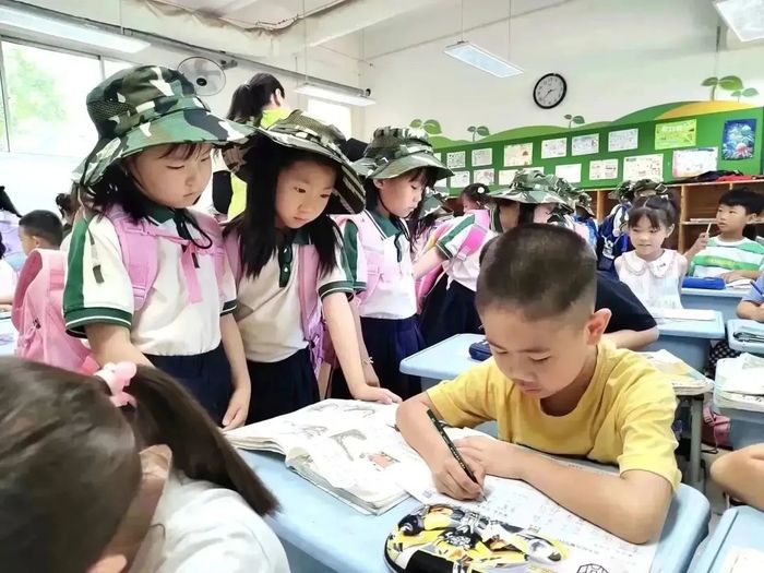 你好，小学！育贤第二幼儿园开展幼小衔接活动