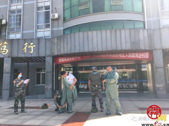 警钟长鸣 勿忘国耻 纪念“九·一八”事变89周年暨人防法规宣传教育进社区活动举行