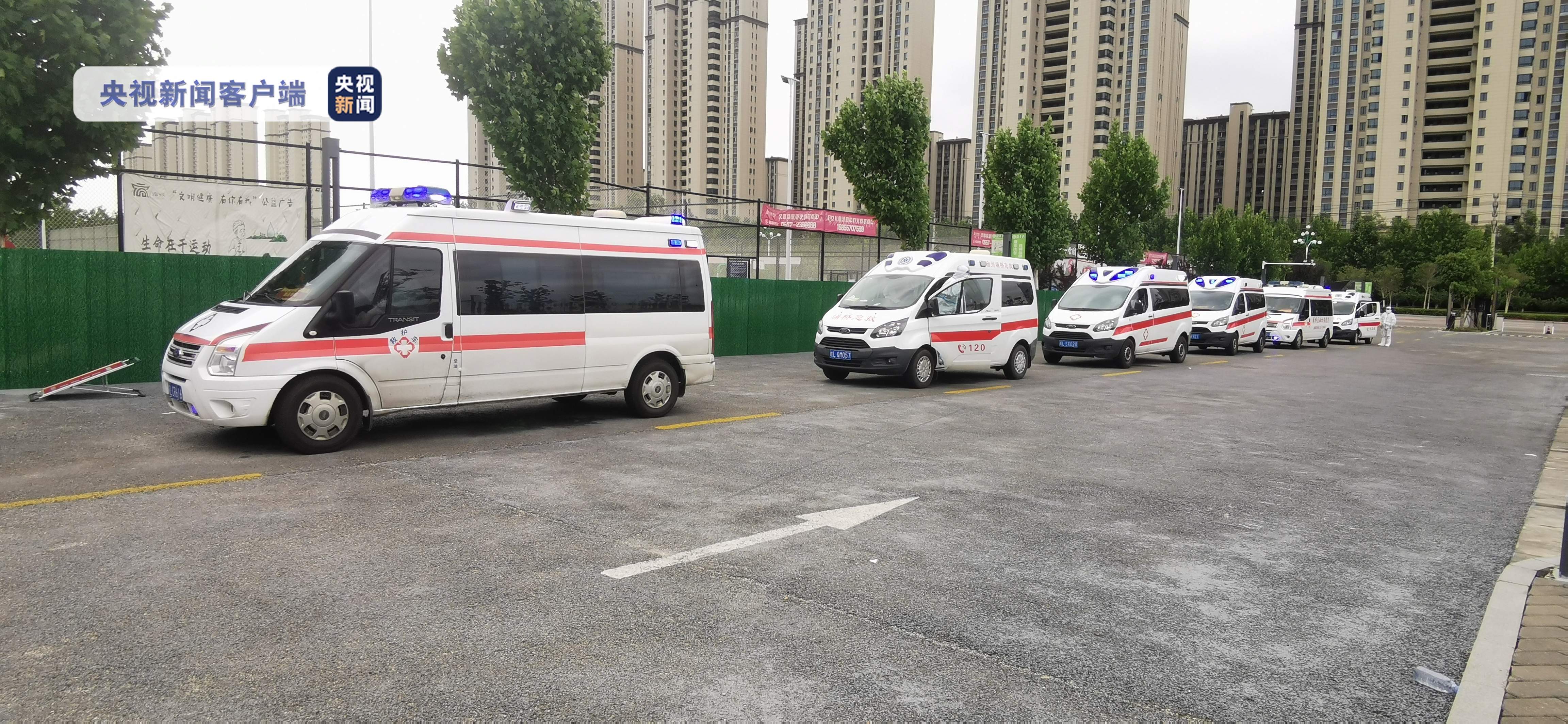 安徽宿州方舱医院首批58例患者治愈出仓