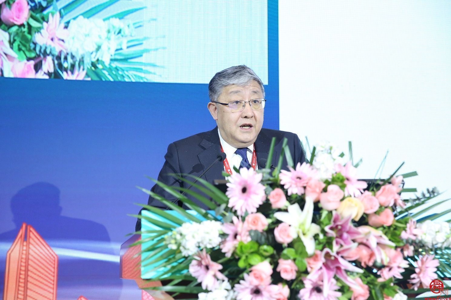 打造新能源产业新高地 第二届黄河流域新能源创新发展大会开幕