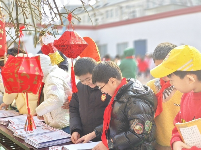 项目赋能，学向未来！十亩园小学开展寒假项目化特色作业展示