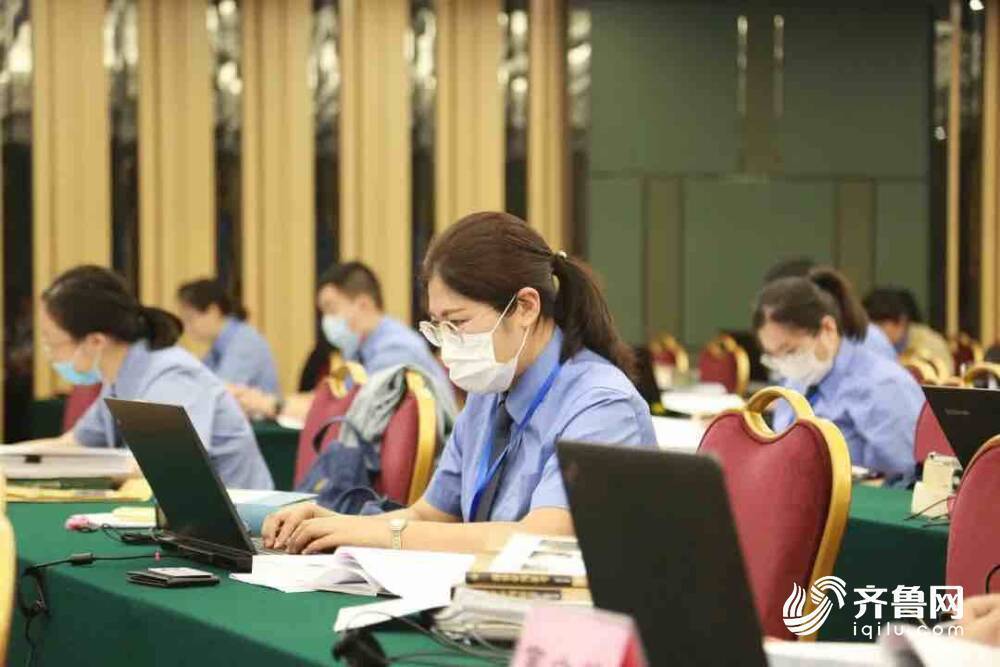 第八届山东省十佳公诉人暨优秀公诉人业务竞赛开幕
