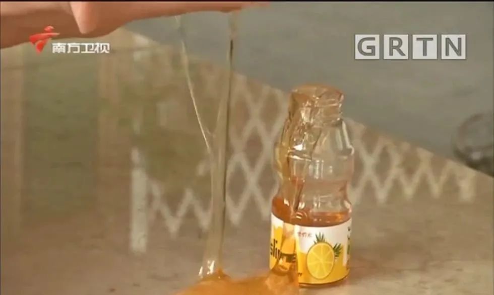 这种“可乐”不能喝！误服存在致命风险 学校周围很多店能买到