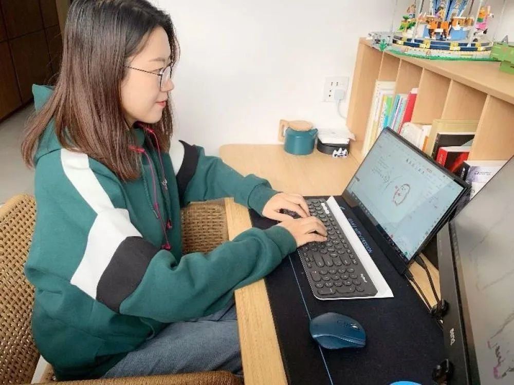 济南云课堂获人民日报、新华社等央媒点赞