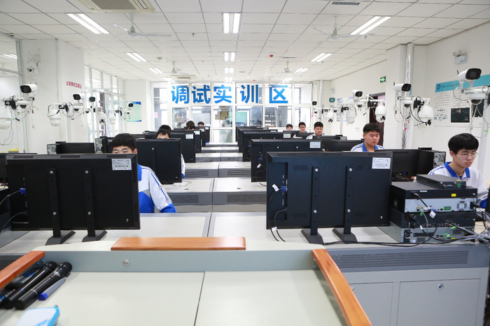 济南市技师学院数字技术学院获批省智能互联数字技能优质专业群