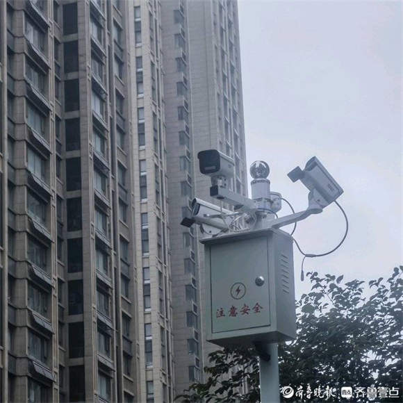 治理高空抛物，济南这个小区出新招，十几个AI摄像头“朝天”