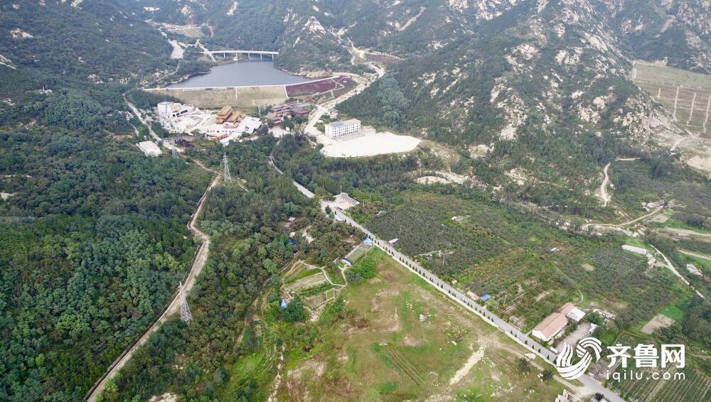 山东：截至到11月底  6.4万个行政村实现农村通户道路硬化