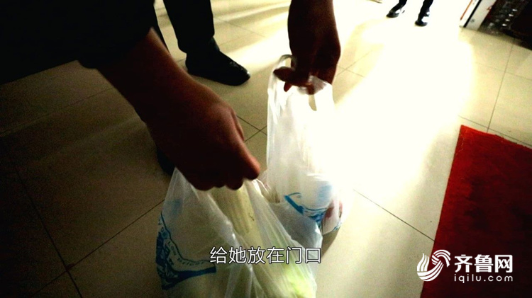         记录平凡丨最“硬核”家庭，一家五口四种职业，全在战疫一线！
