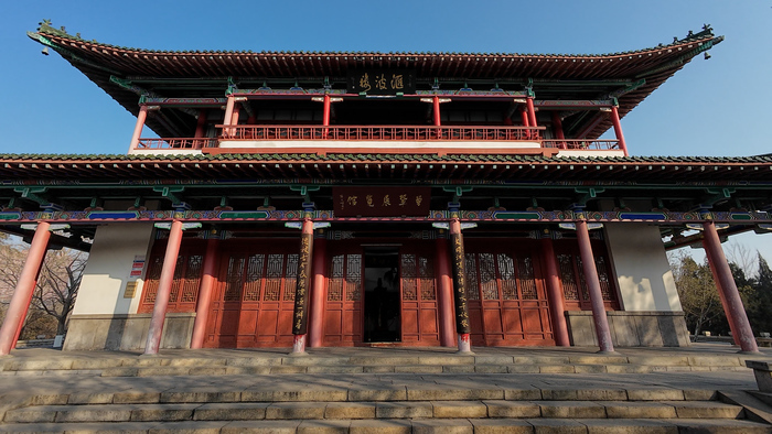 诗画济南｜汇波之美，登临可会