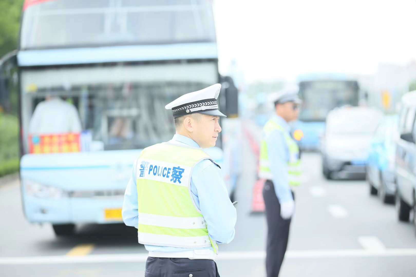 明天高考，请为考生“让道”！