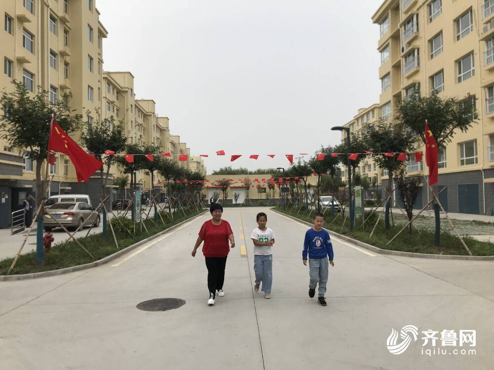 黄河滩区居民搬入新社区的首个中秋节：三代人共济一堂 黄河鲤鱼、龙虾安排上