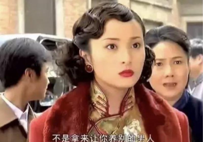 刘嘉玲双马尾造型遭吐槽|【吃瓜】刘嘉玲双马尾造型遭吐槽：不像舞女,像上海滩老大！