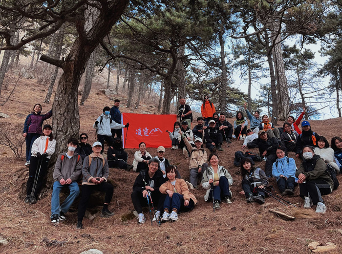 开启逃离城市计划！济南两名90后小伙带伙伴“走”进山野