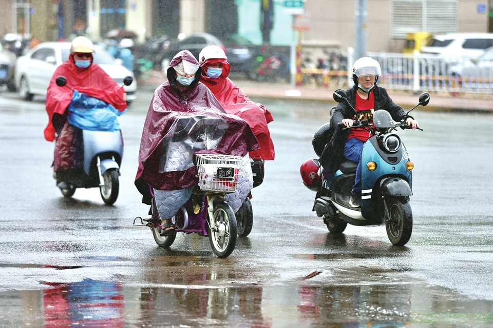 绵绵秋雨送清爽