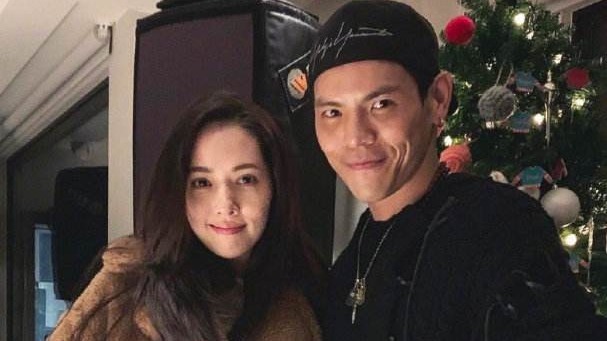 向佐|【吃瓜围观】郭碧婷怀孕刚官宣，向佐就被扒出给女主播暧昧留言