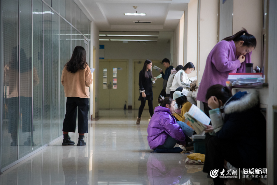 研究生考试明天开考！山东考生依然在奋斗