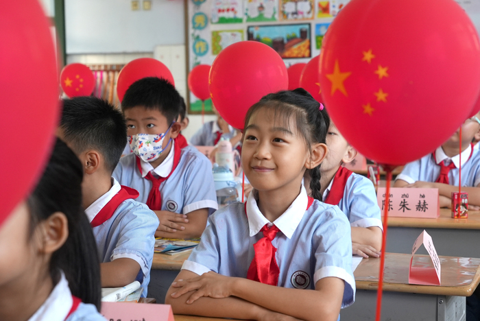 元气满满 遇见美好 济南市中小学生昨日返校开学