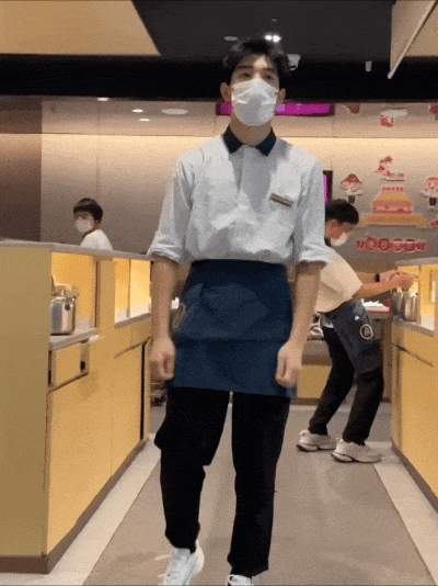 “科目三”爆火网络 土味“社会摇”成为新流量密码