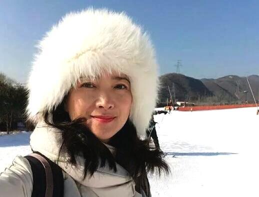 55岁何晴近照曝光，演遍四大名著，曾被称为“内地古装第一美女”