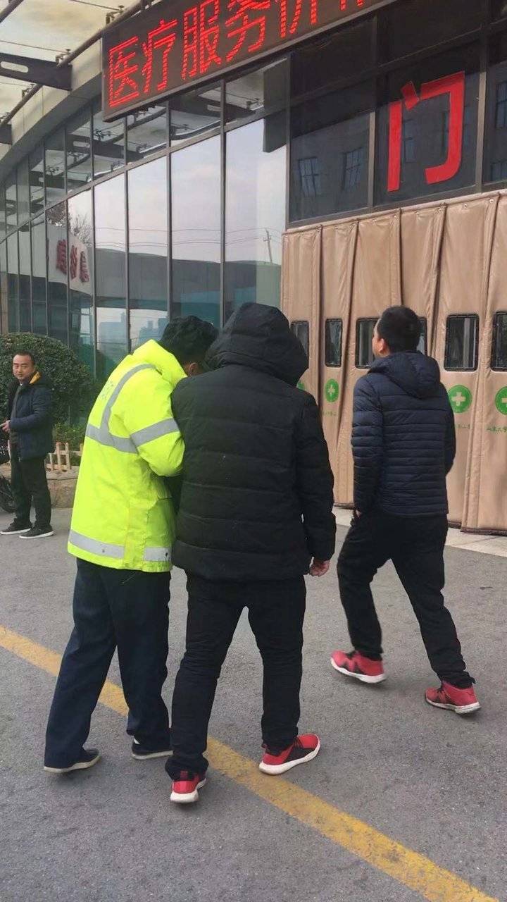 从齐河来济南求医，车却在高速公路上抛锚了！多亏了他们……