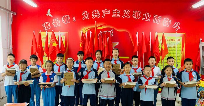 鈥滆鍏氭斁蹇?寮哄浗鏈夋垜鈥濃€斺€斿巻鍩庡尯鐜嬭垗浜轰腑蹇冨皬瀛﹀紑瀛﹀吀绀兼毃鈥滃紑瀛︾涓€璇锯€濈壒鑹叉暀鑲叉椿鍔ㄧ邯瀹? height=