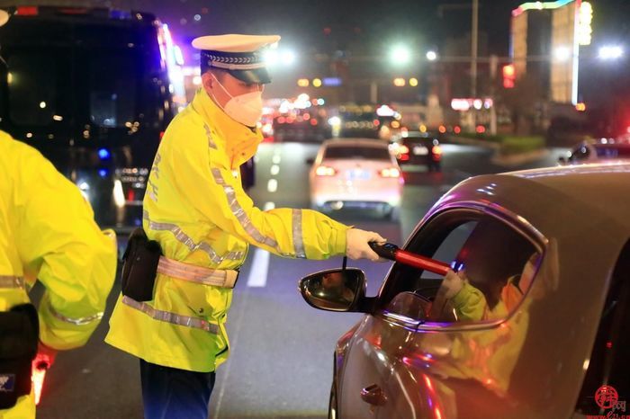 重拳出击！济南交警“护航2023”查处酒醉驾252起！