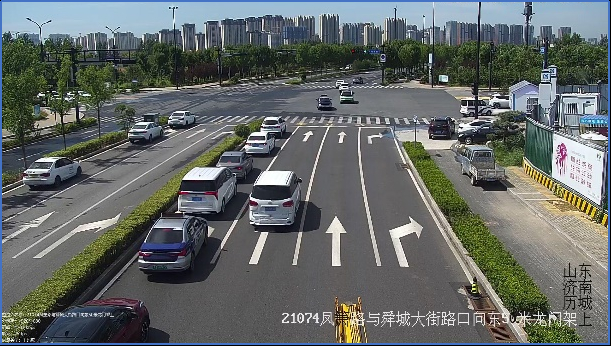 济南交警推广应用单点感应信号控制，行车延误平均降低27.99%