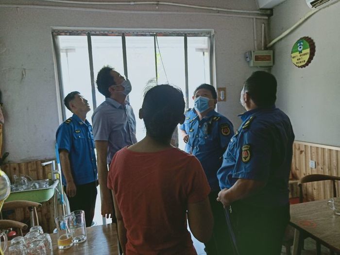 市中区多部门联动组织开展安全生产月活动