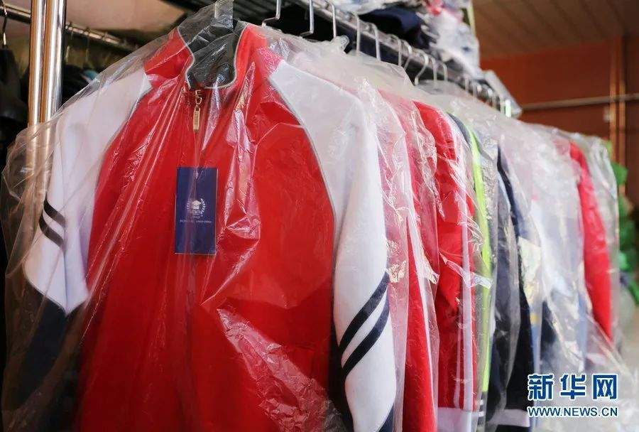 网购校服还要填写姓名班级？警惕个人信息过度收集