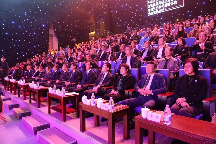 记录伟大时代 书写奋斗赞歌——庆祝中国记者节暨“泉城最美新闻工作者”发布活动举行