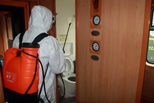 护送你的返程，他们准备好了