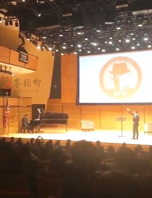 周立波近照曝光，时隔三年美国重返舞台演出，现场发誓没有吸毒