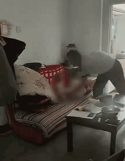 陕西遭父亲抱摔幼童死亡怎么回事?具体发生了什么?为何下狠手?