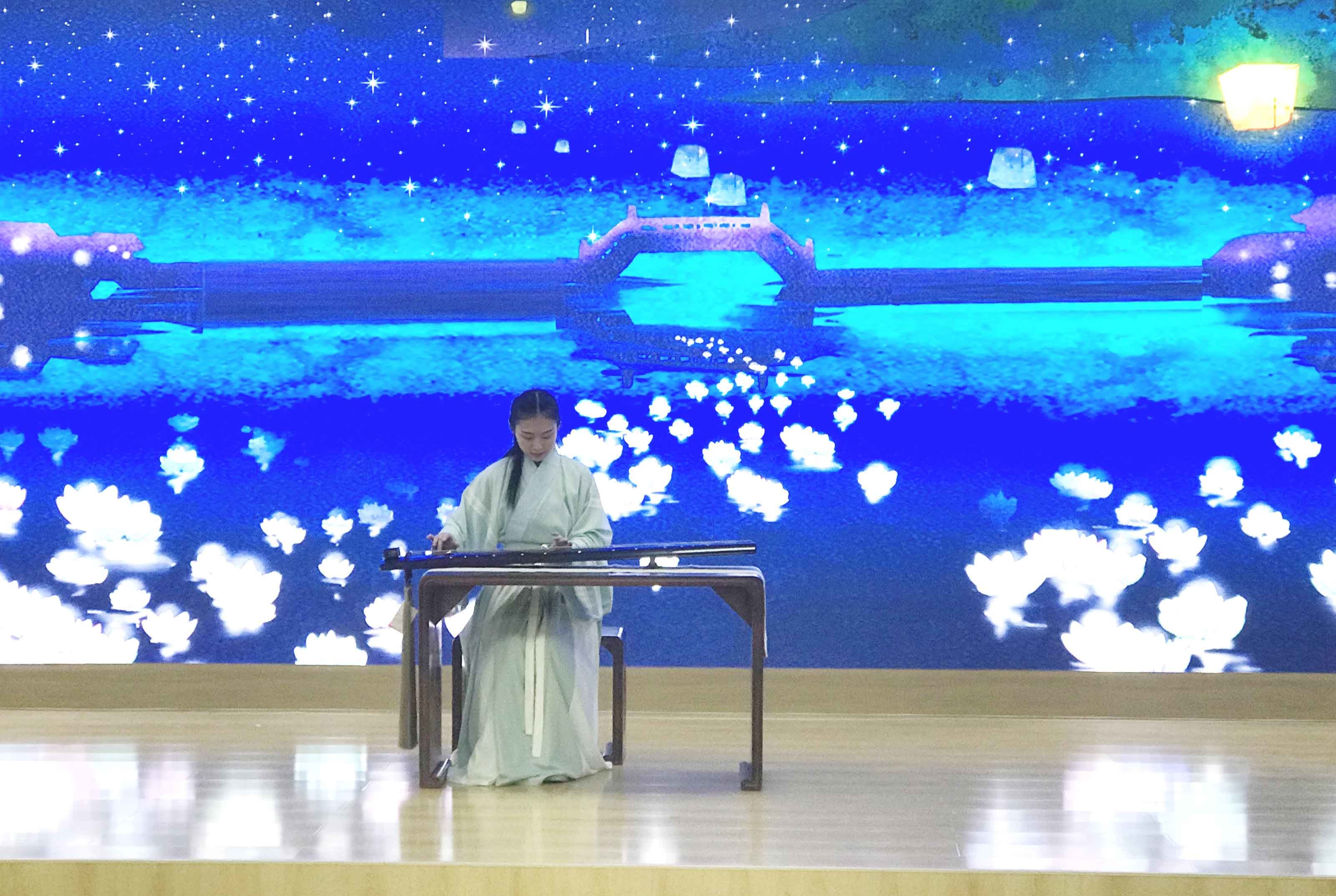 猜灯谜、诵诗词、赏花灯！青岛弘扬优秀传统文化迎元宵佳节