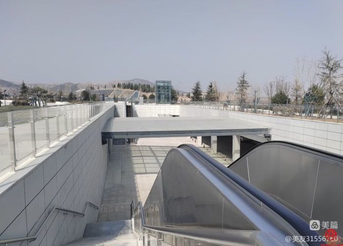 加强作风建设，提高服务水平—建筑业服务中心现场指导章丘南站档案工作