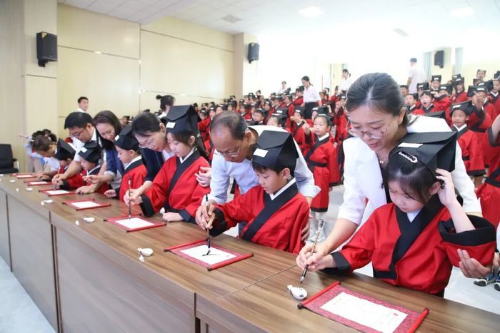 历城区信轩小学投入使用 近300名小学生迈入“家门口的好学校”