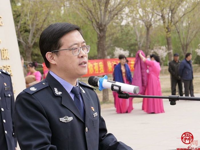 济南市水政监察支队联合济南黄河河务局等三家单位组织“贯彻实施黄河保护法 携手共护母亲河”普法宣传活动