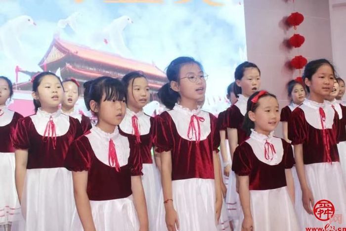 情暖“六一”伴成长 携手逐梦护未来 曹范街道开展“庆六一”系列活动