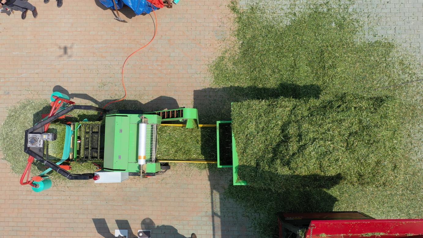 山东农机科研新答卷：成套技术装备助推“家庭牛场”机械化水平