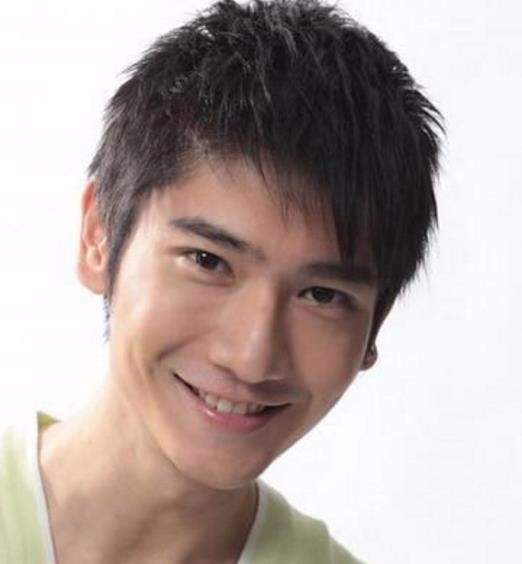 高以翔爸爸摔倒怎么回事?终于真相了,原来是这样!