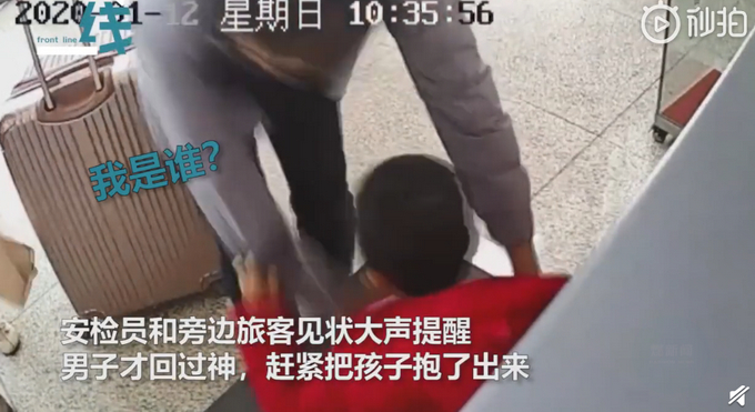 儿子放假每天早早起床做家务，吐槽赖床妈妈：好像放假的是我妈